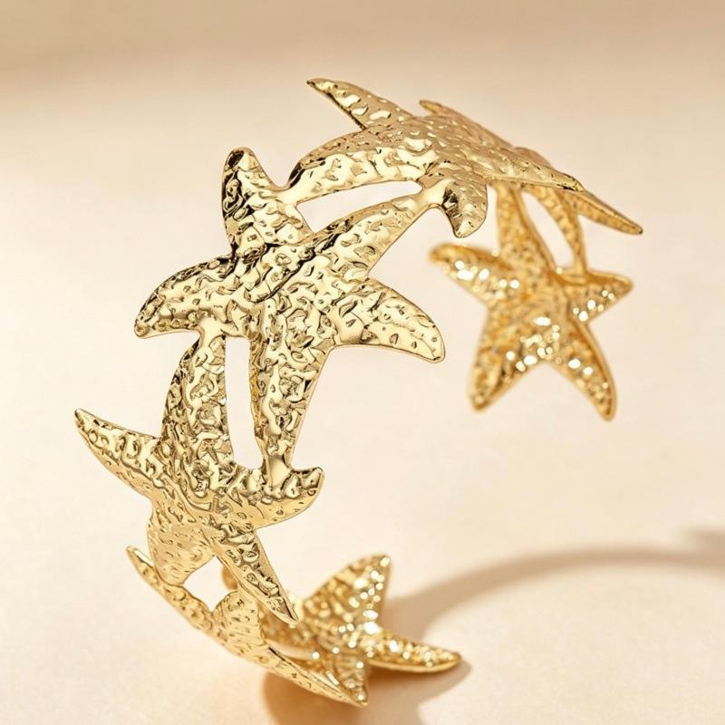 Women’s Starfish Exaggerated Bracelet – golden Tone Adjustable Bracelet