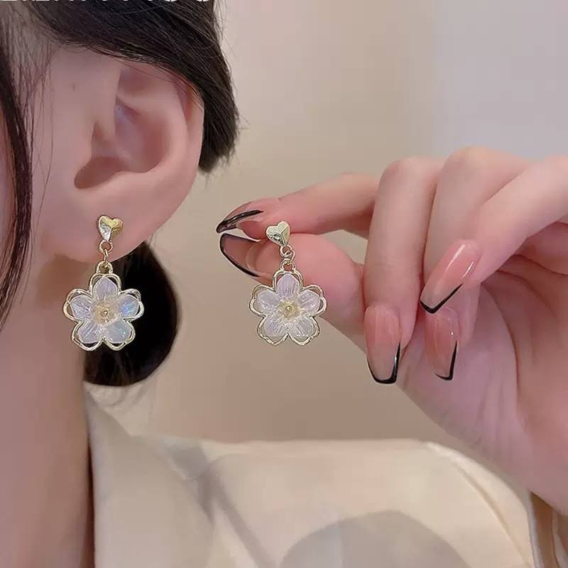 Flower Drop Earrings for Women – Dangle Statement Jewellery