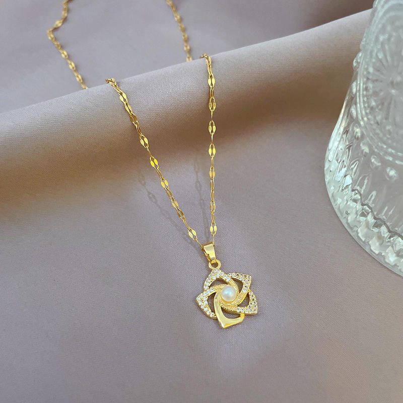 Cute Luxury Elegant Necklace – Pendant for Women