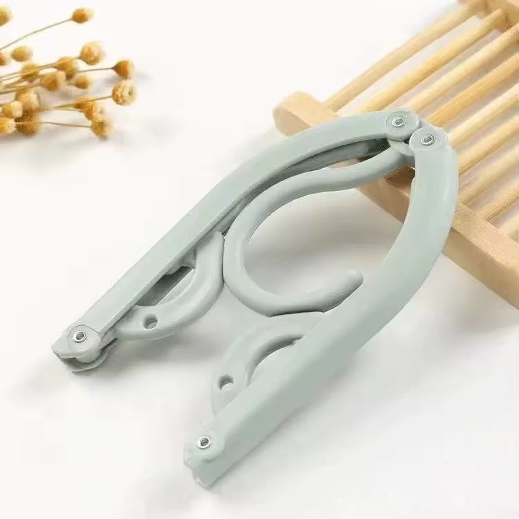 High Quality Plastic Folding Clothes Hangers Mixed Colors Portable Travel and Household Multifunctional Rack for Dryin