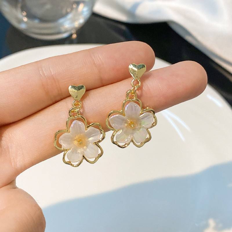 Flower Drop Earrings for Women – Dangle Statement Jewellery